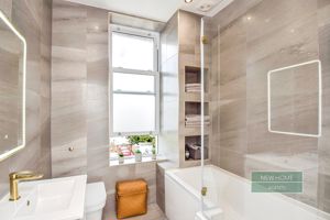 Photo 13- click for photo gallery